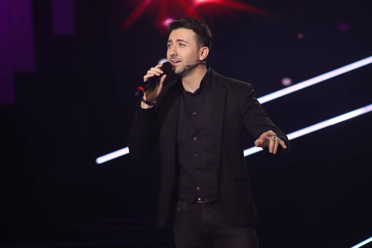 Stefan Petrušić POGODIO JAKŠIĆA PRAVO U SRCE: "To je Žikina pesma" (VIDEO) 2 c5868e8e011117b50adcec344d675bf3bcd80186