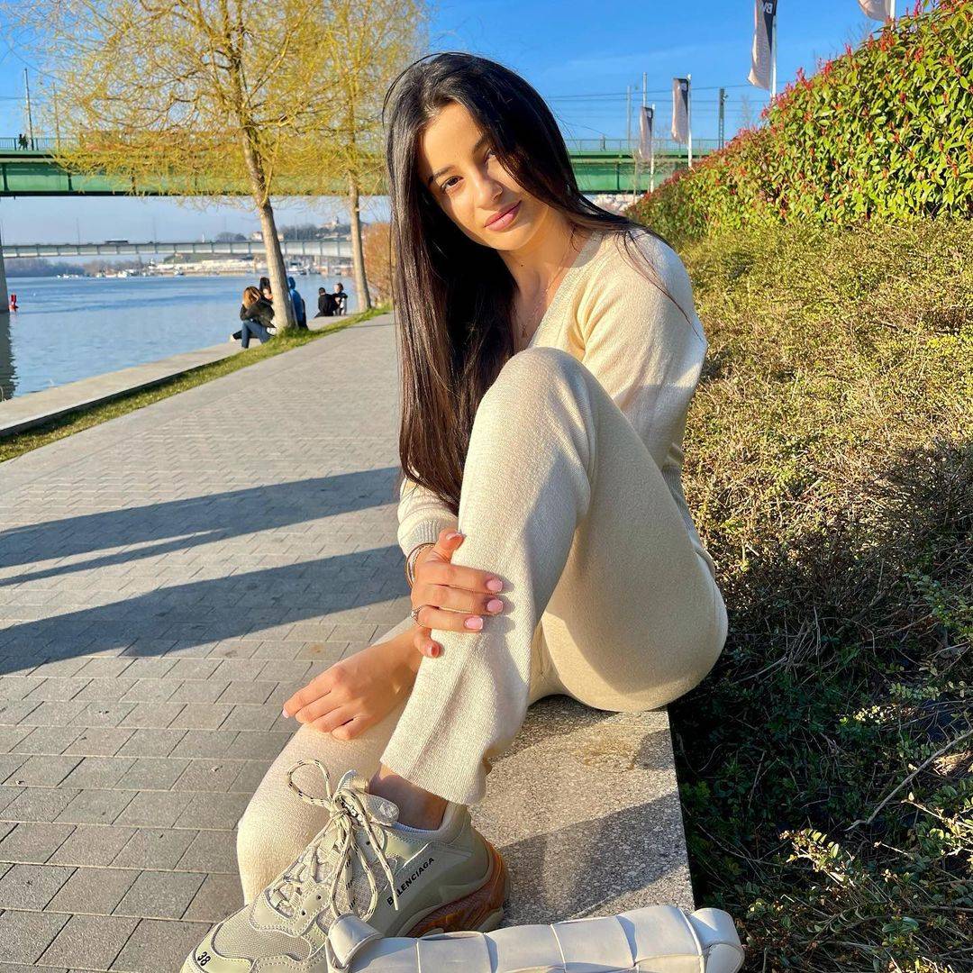 Darkova bivša progovorila o njihovom odnosu: "SIN NE PITA ZA OCA" 4 c88a79b0fbc9228779da246e1488ae03d1f3ba5e