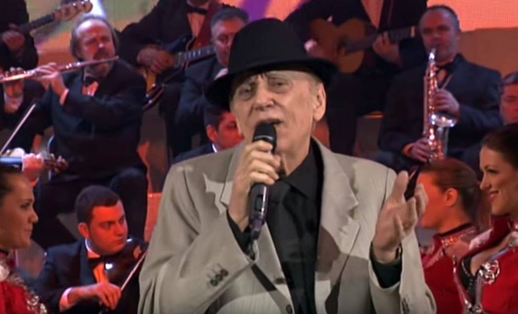 Tozovac kaže da su ga lekari upropastili: ''Ne mogu da pevam!'' 2 cc4c9acc28f0683042a6ae01132a6f3ac81200bb