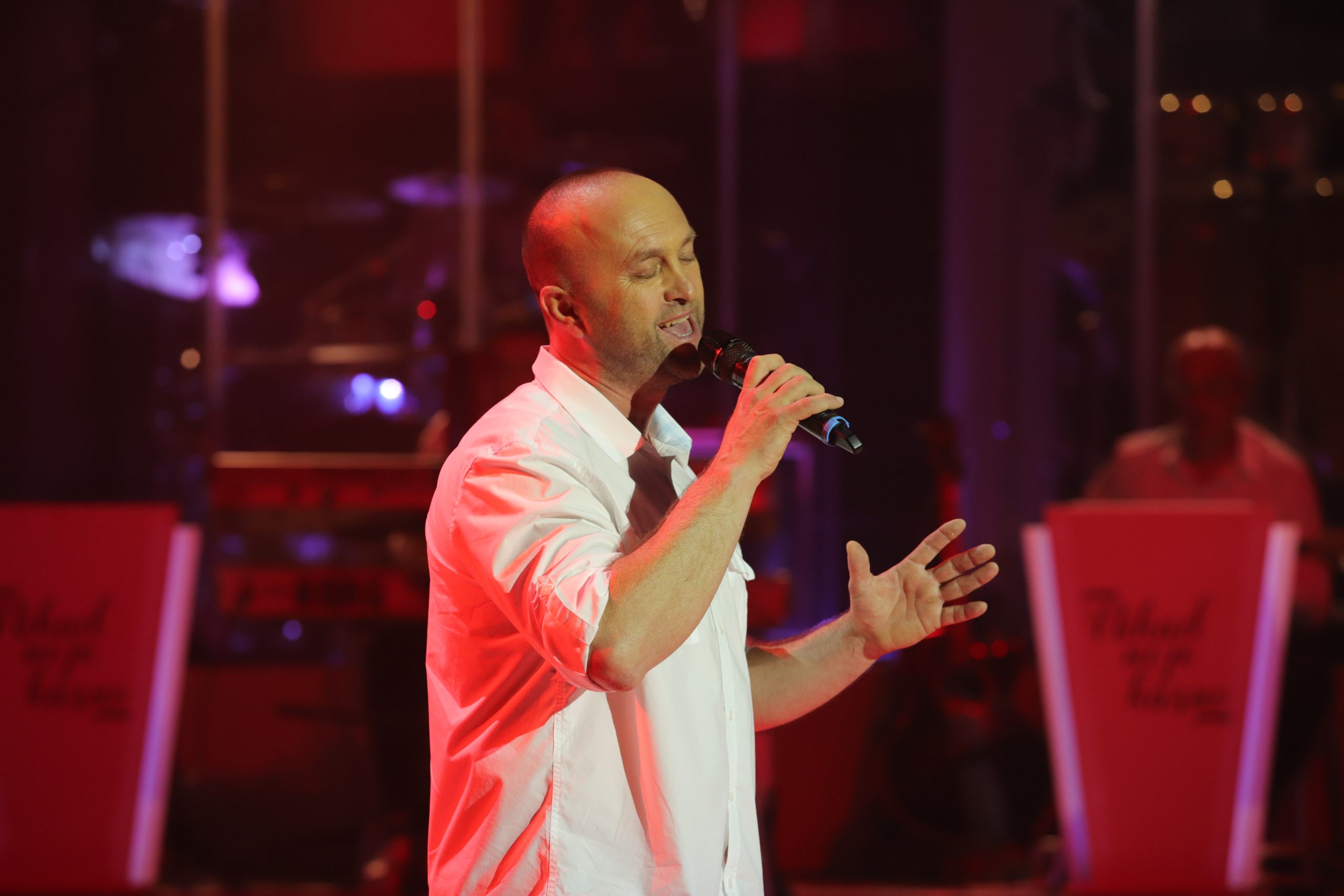 MUZIČKO PUTOVANJE Koncert "Saša Dedić i prijatelji" u Mrkonjić Gradu 2 d15bb6bb9e11d69f39edcf98f7c4cc068503656e scaled