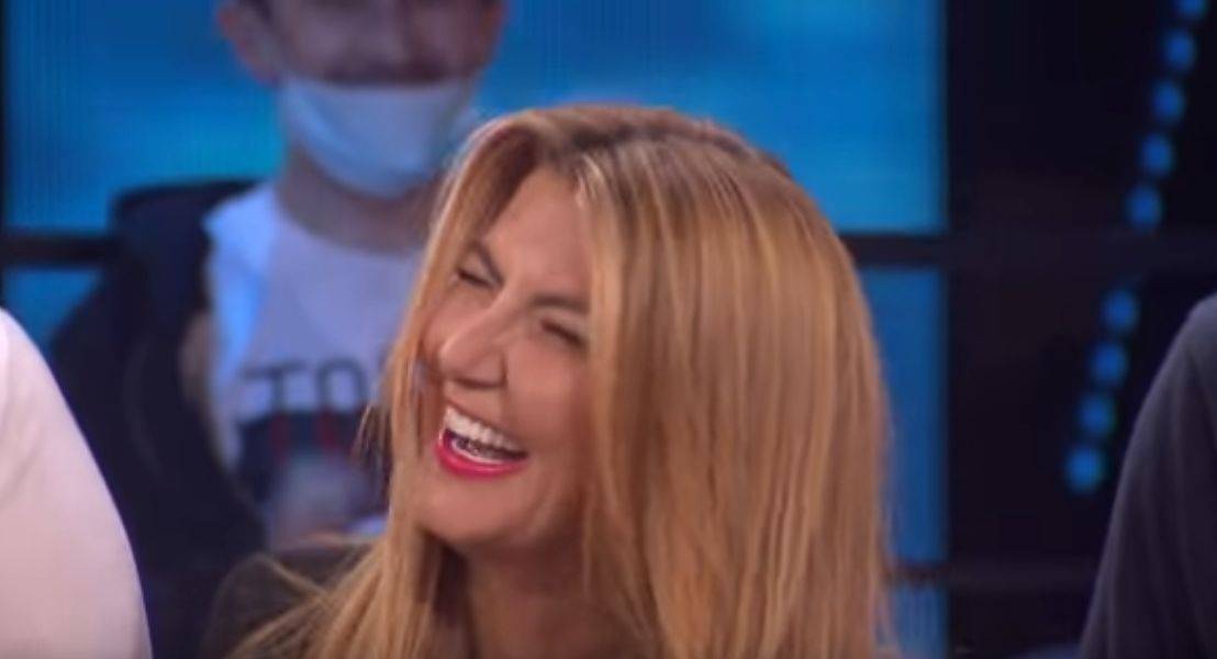 ''DEDIĆKA TI SI?'' Voditelj ispričao HIT ANEGDOTU, mislio da ga koleginica ZEZA (VIDEO) 4 d4017fe125e440f6749b62131e66a93cc0531e16
