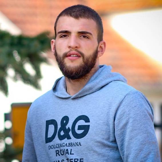 Otkriveno kako će se zvati treći unuk Cece Ražnatović! Roditelji odabrali ime jakog značenja: "Kome se ne sviđa neka promeni kanal" 5 kako će se zvati treći unuk Cece Ražnatović