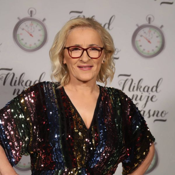 Mirsada Mekić 1 d69b7b5f8d45ef839d7f0e503ba73e1bd99e8188