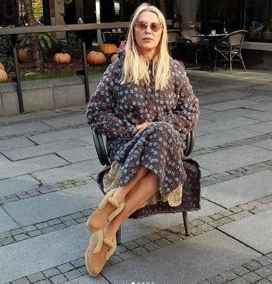 Verica Rakočević kaže da jedva preživljava pa dodaje: ''Nije dobro ako maske postanu modni detalj'' (VIDEO) 2 d845e92d73493bde91df96a1dd042cd52c63d43d