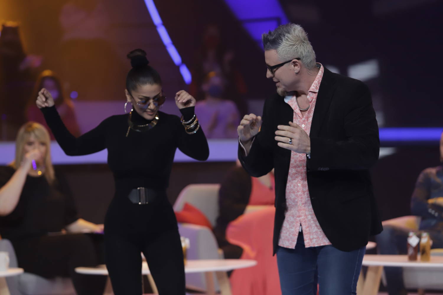 "BAŠ SAM JADNA, NEMAM OD ČEGA DA ŽIVIM" Pevačica prvi put otvoreno o "preživljavanju" (VIDEO) 3 da4c6cdc7587c77cf1e63185e5b961a2e0fbf8c2