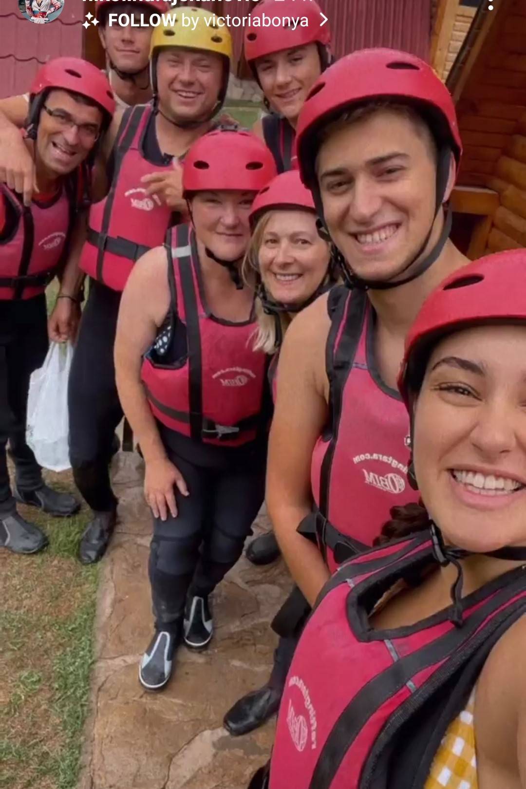 KAKVA DOZA ADRENALINA: Nikolina Đekanović u OPASNOJ AKCIJI (FOTO) 2 dc4a42b79aacd143f79d4a99cbe65c8dd03817b0
