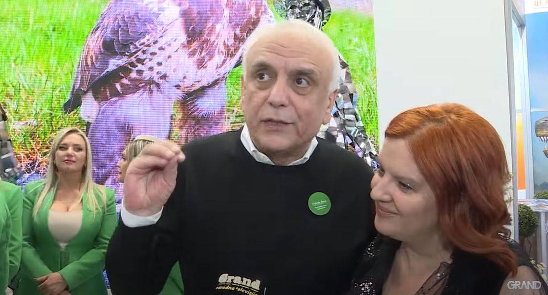 DA LI ĆE PASTI DUET? Slavko Banjac ODUŠEVLJEN Majom Marinković 4 dfa30865b66a12cfd4b3e492fc0a6846ba7a7cb9