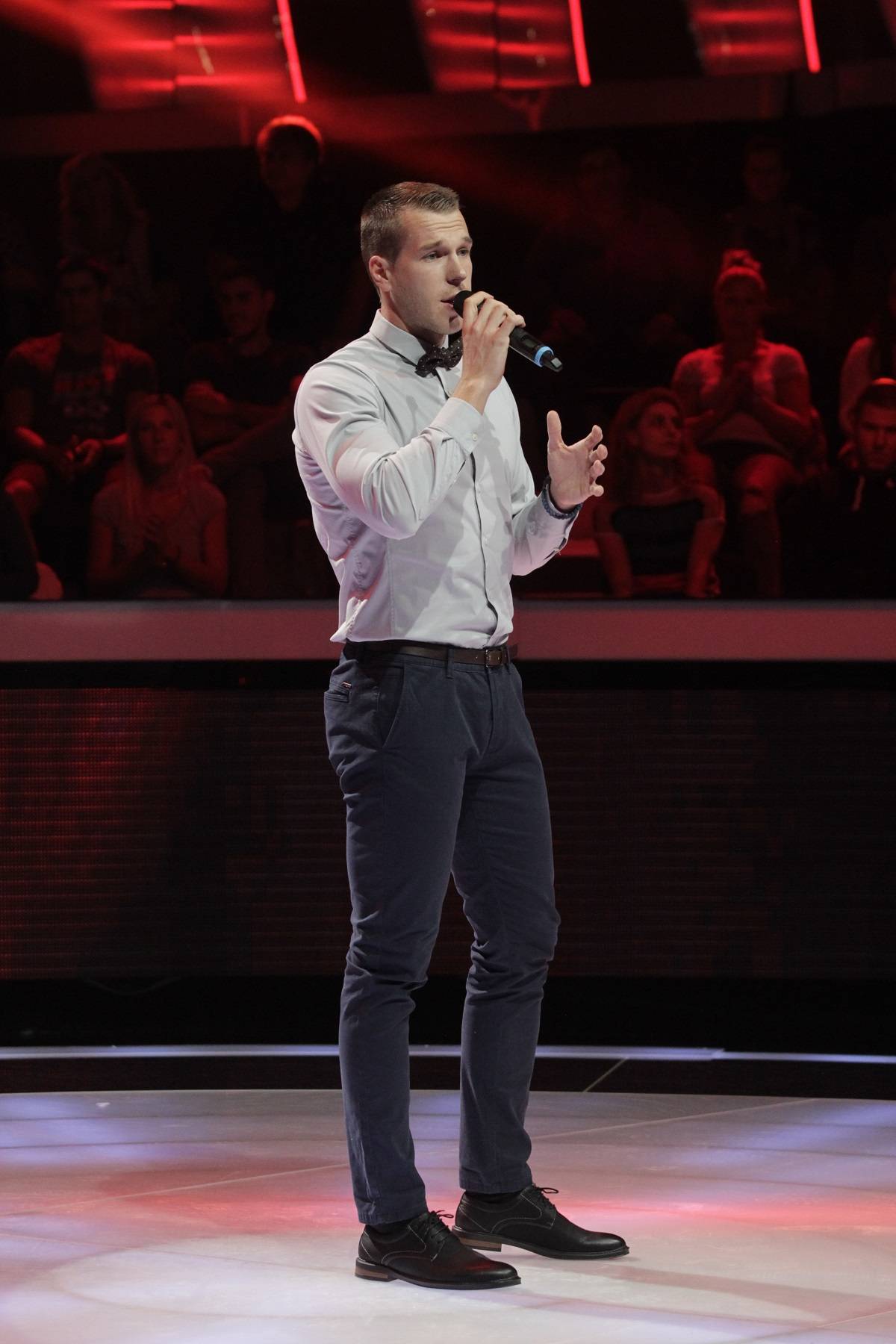 ,,SVE BIH POKIDALA I ISKIDALA SA TEBE'', JK otkrila kako ovaj momak VODI LJUBAV! (FOTO) 2 e2196ac96b2d3940555f4b0526f4967d20e258e2