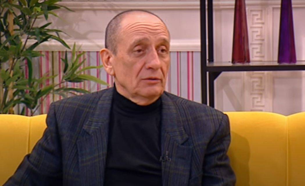 Lepa Lukić prima tri penzije, a PEVAČ ŽIVI OD 25.000 DINARA: "Loše sam prošao" 2 e32cc9f5aa20154ef5f70731b3f28d05197efca6