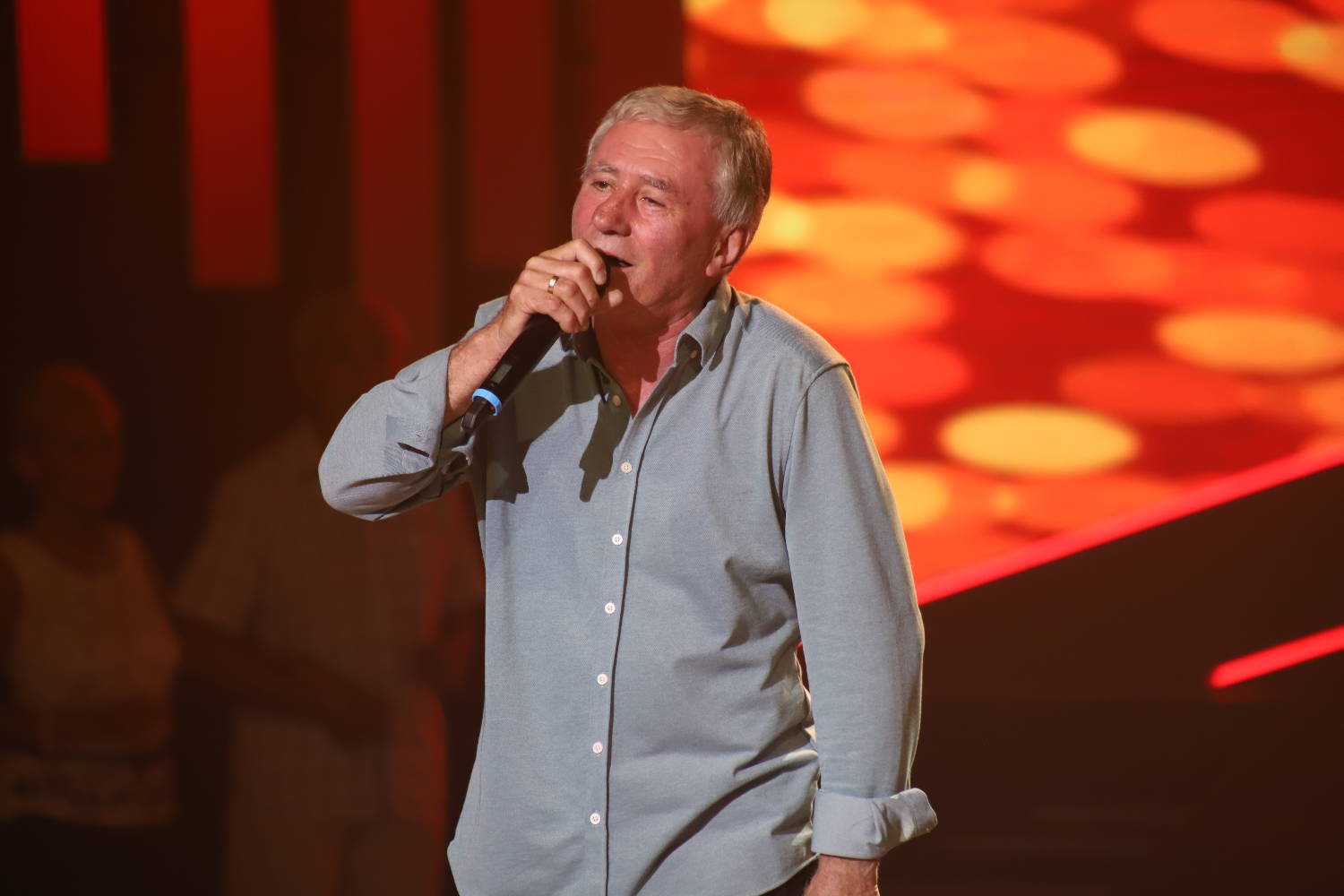 Takmičar RASPLAKAO Šerifa Konjevića: "Ja sam veliki emotivac" 2 e338e7c28084450f24a60ccc36f9dcaea284b3eb