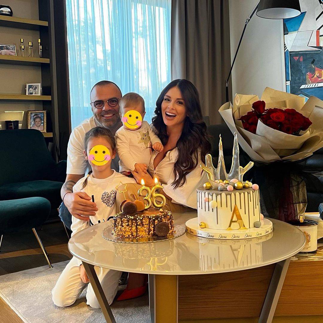 Ana Sević napunila 36 godina: Pevačica podelila detalje ROĐENDANSKE PROSLAVE (FOTO) 4 e65f6d2ae465d75ae6889e63831d745ef1d8f09b