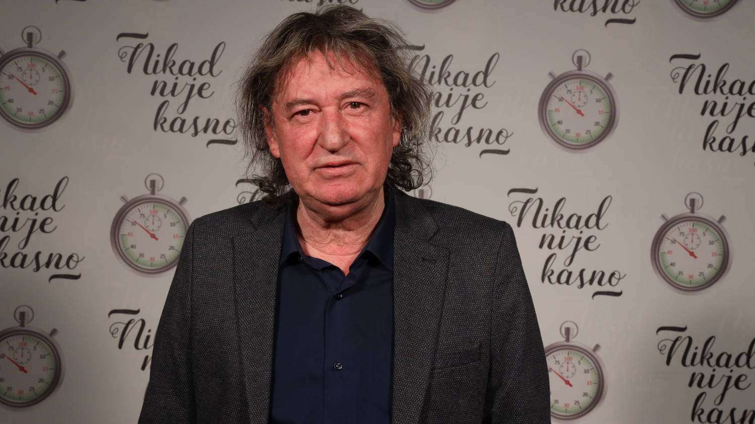 Vođa grupe "Legende" iskreno o odlasku Ivana Milinkovića: "Prestao je da veruje u našu bajku" (VIDEO) 3 e7720175132227b02e826e089b54faea9b740c6f