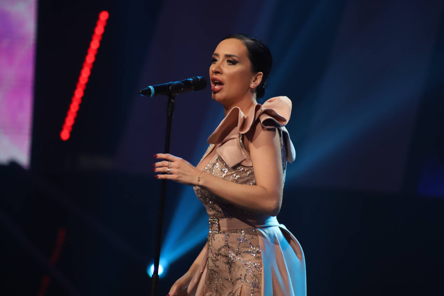 Bekuta i Bosanac SAMI PROTIV SVIH, Popović PREVAGNUO na OVU STRANU 3 ea51d321ad8e30c8f8693fe7e54e4a2fa9373037