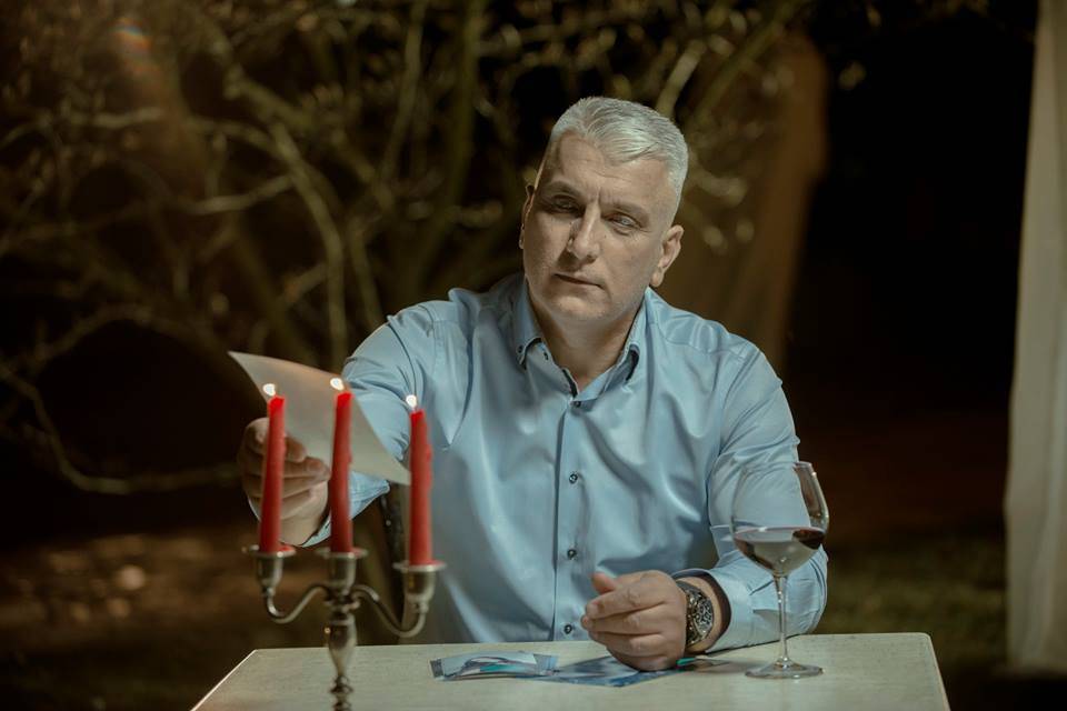 Nevres Hadžić snimio prvi spot u karijeri (FOTO) 3 ec4fd009d8d589e8cc547a686ff7ad7ba66d5524