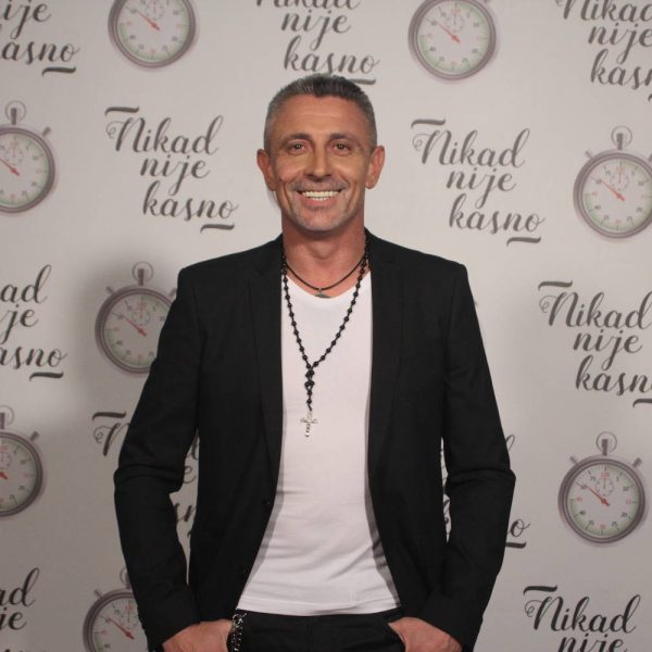 Dejan Borović 1 ec8d54a86a4c6f79fa8c034d9ca8c519053d5ae0