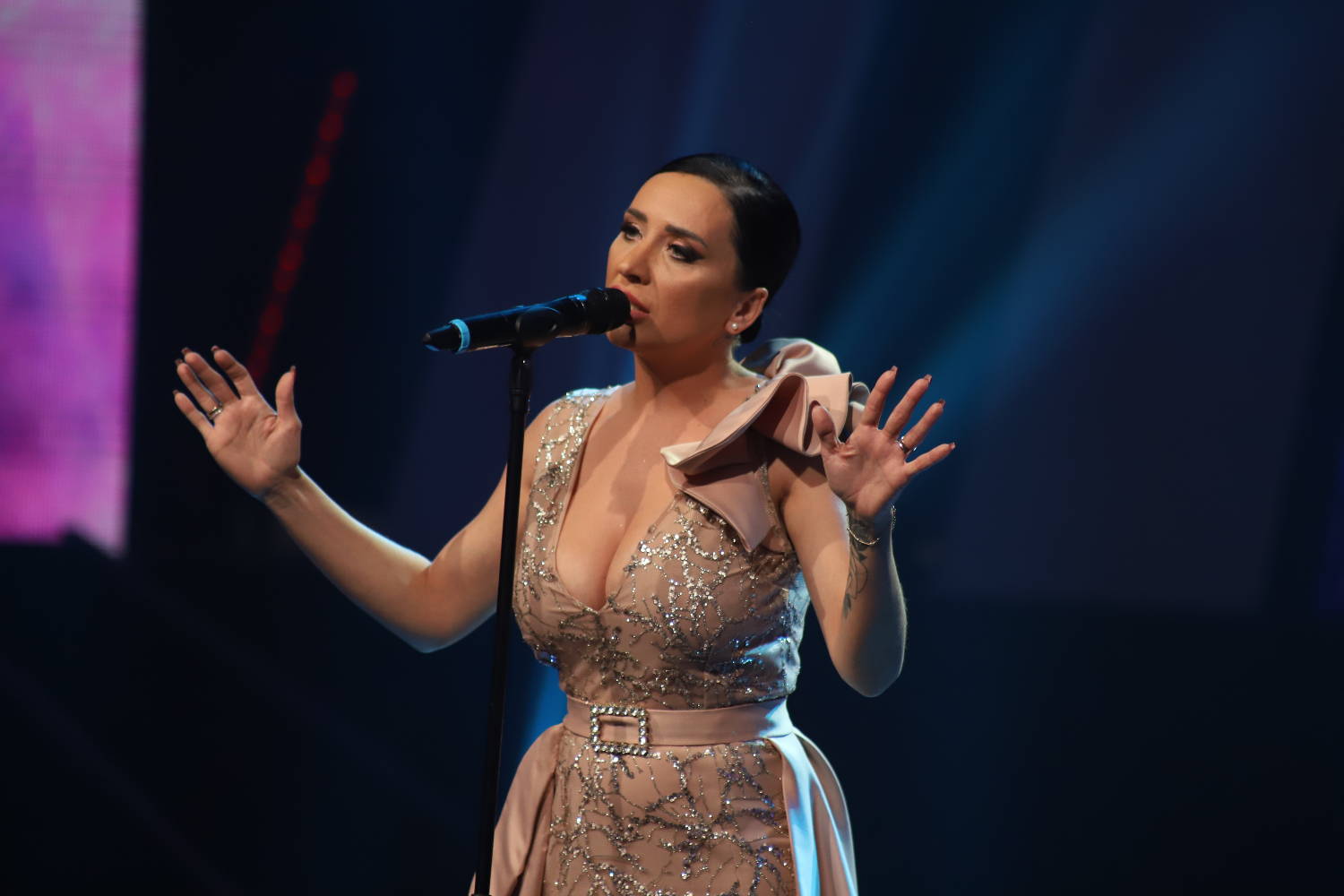 Bekuta i Bosanac SAMI PROTIV SVIH, Popović PREVAGNUO na OVU STRANU 2 ee745dff6c99079c9251870e19f249e7a0cd2649