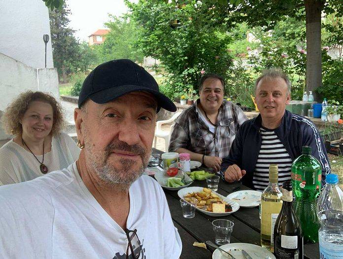 NAJBOLJI SA NAJBOLJIMA! Bračni par Kukić na pikniku sa Vlatkom Stefanovskim! (FOTO) 2 ef7b55a75680e16bdec8544f4e814330b4da09c5