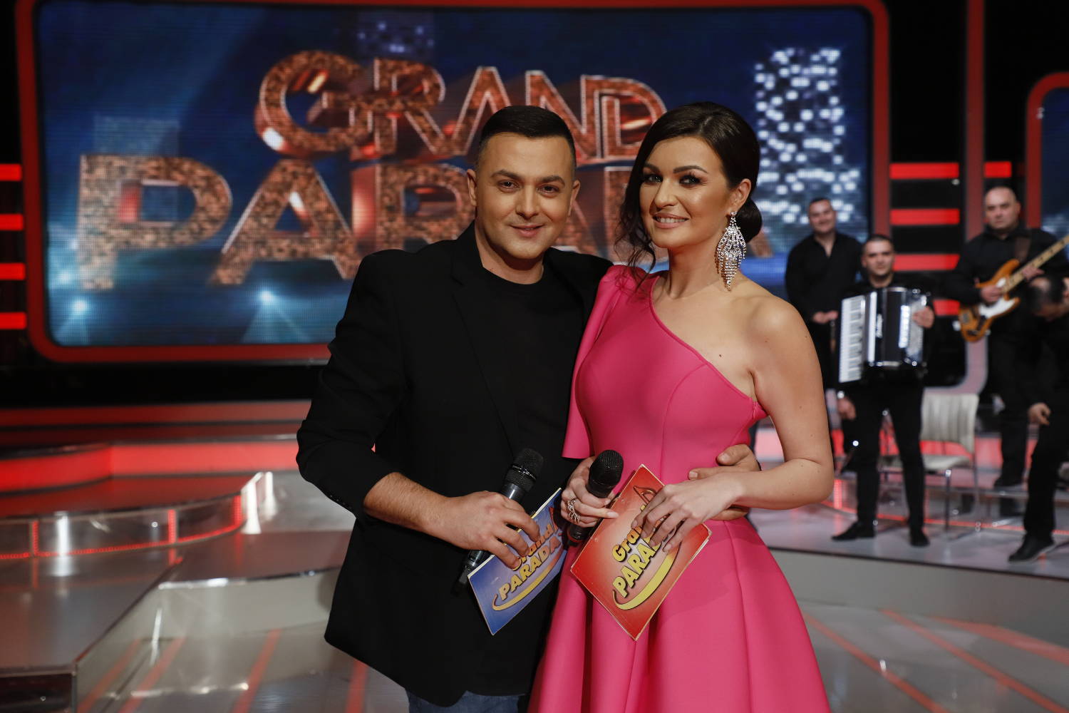 GRAND PARADA: Nema dileme, šta radimo u ovo vreme! 2 f10cadaa4b927516a3e0d0b55904140f0401327d