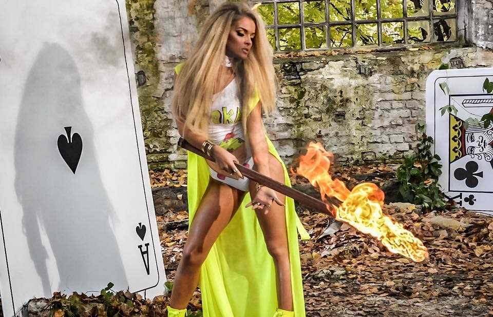Teodora Džehverović u najizazovnijem izdanju do sad (FOTO) 2 f34fb4f5d3f6593cc22729cbef603ddb64fec79c