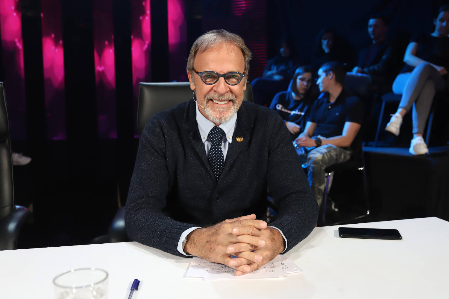 Bio je začetnik najluđih žurki bivše Juge, danas živi miran, porodičan život (VIDEO) 6 f470b87b0093d951e7c86864ac982435294b9535