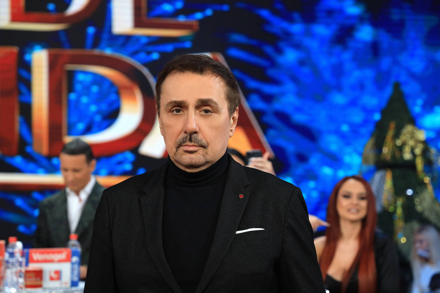 Lepa Lukić KOMPLIMENTOM koji je dala Kebi ZASMEJALA SVE U STUDIJU, pa čak i pevača! 2 f4e5a4ffc8694d56f8b239b885c37c2e97a59273