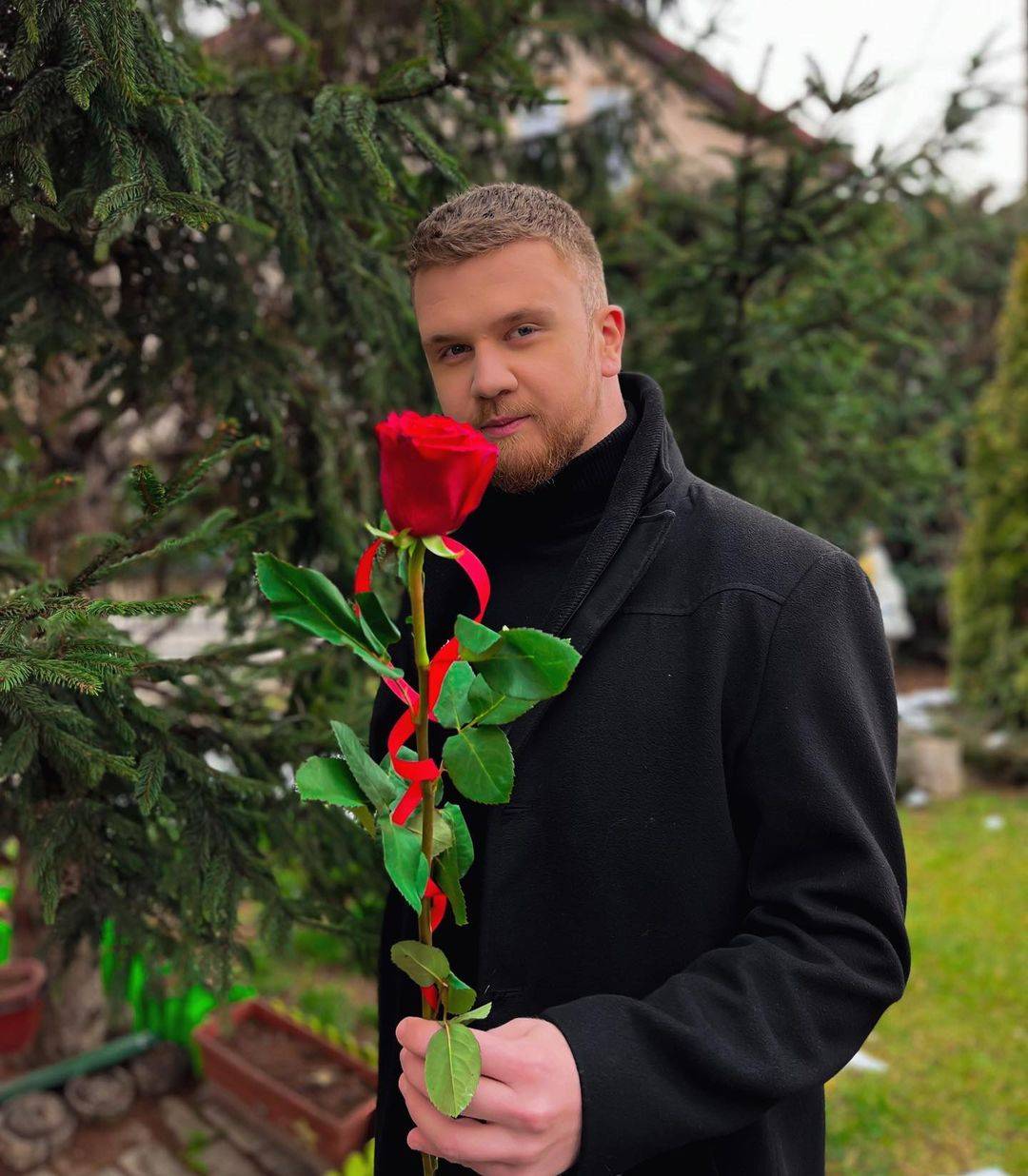 SPEKTAKL U NAJAVI Zvezda Granda i POZNATI PEVAČ organizuju KONCERT 5 f8f337704fd8d27cd89165defff8e1fe8d49ef63