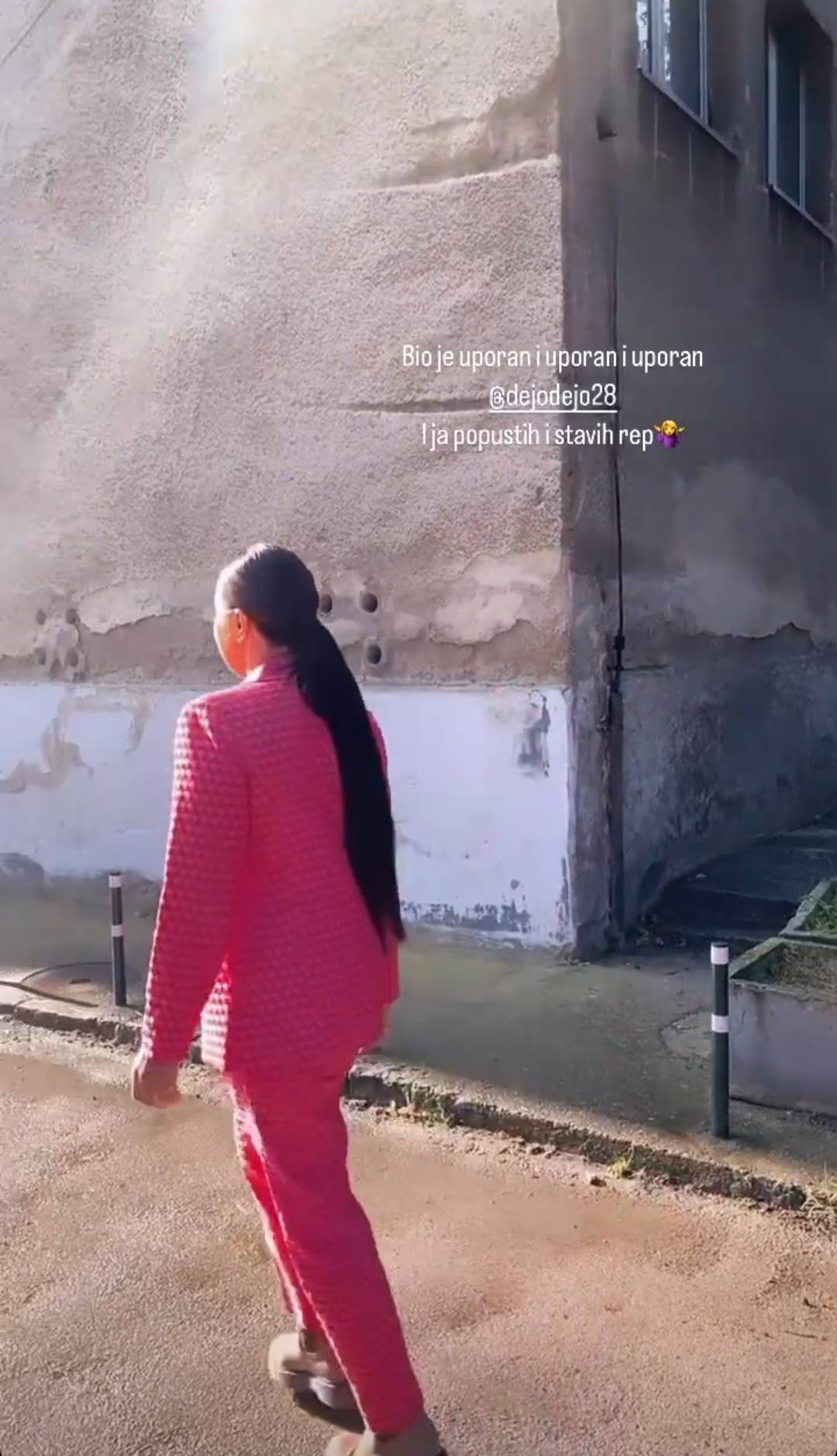 Dragana Katić napravila PRESEDAN: U ovakvom izdanju je još NISTE VIDELI 4 fc9e480c1f120cc6f3b7d40a6ed2746e919f2437