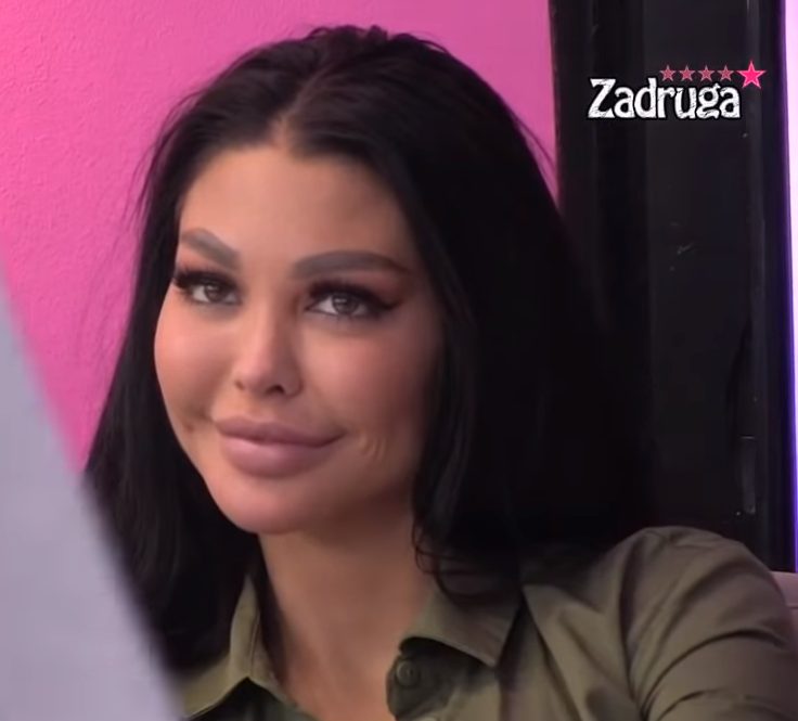 DENI O LJUBOMORI U BRAKU Boneštaj OTKRIO kako njegova žena reaguje kada se nađe u društvu starleta 5 5 1