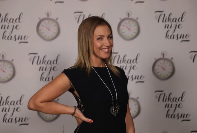 DRAGANA VUJINOVIC 44 GOD. FUTOG 7