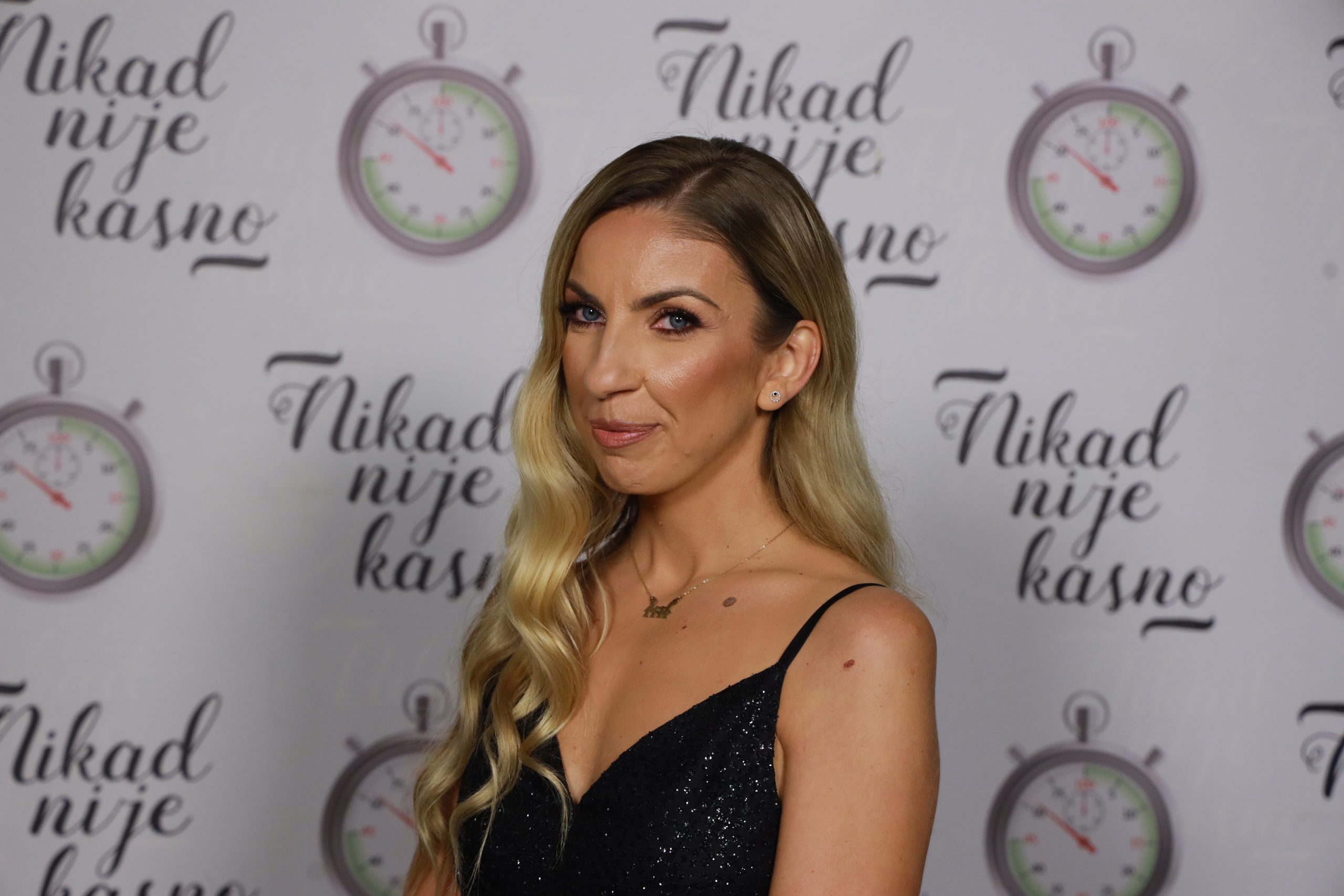 Jelena Mitrović iskreno o Aleksandri Prijović: "Više mi je značilo ono u porukama" 5 JELENA MITROVIC 40 GOD. BEOGRAD 14