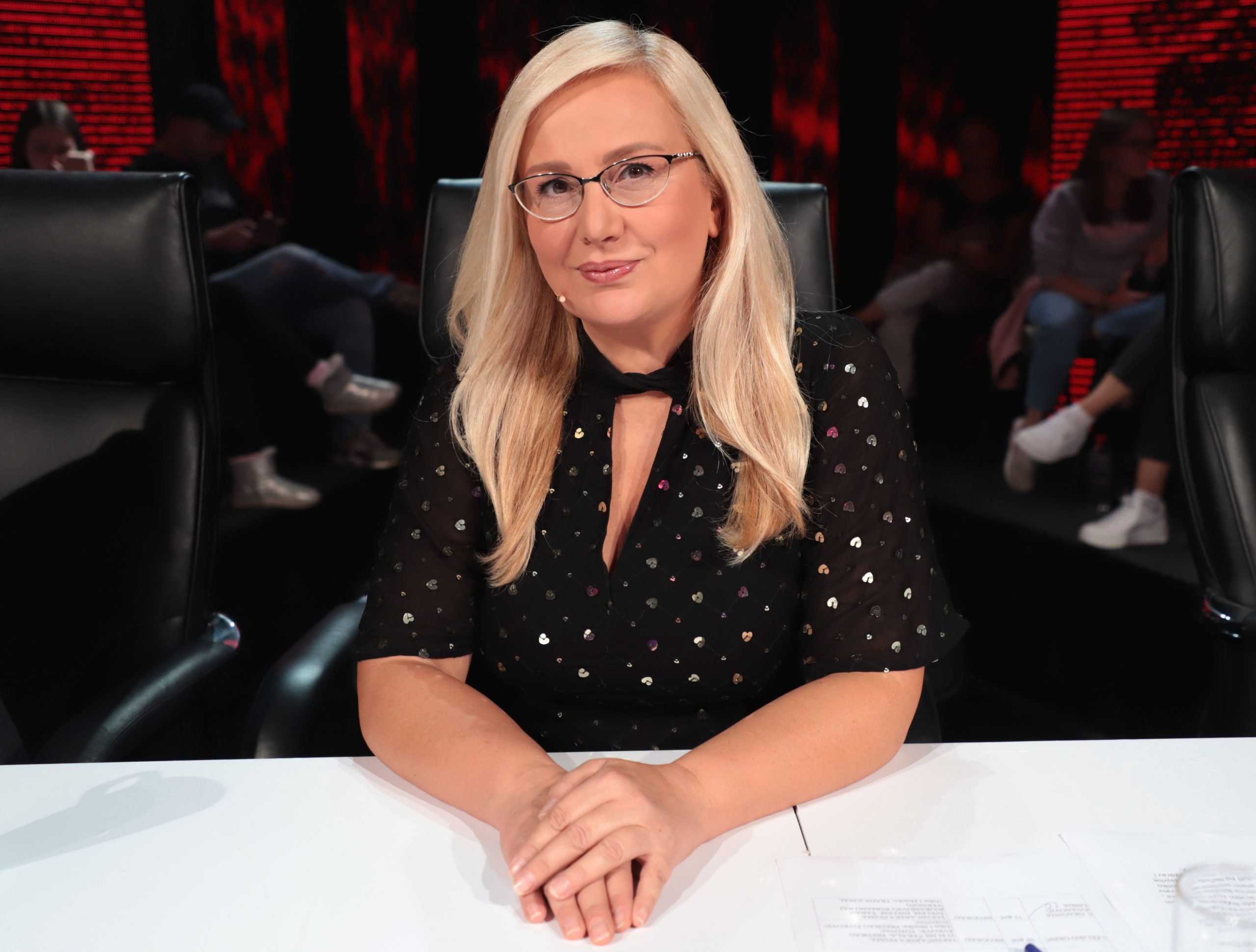 Leontina Vukomanović doživela nezgodu: Tokom vožnje pevačici se zapalio automobil 6 LEONTINA VUKOMANOVIC NNK SNIMANJE 29092022 FOTO LUKA 4 ok
