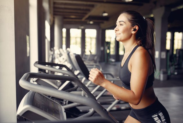 sportswoman sportswear training gym
