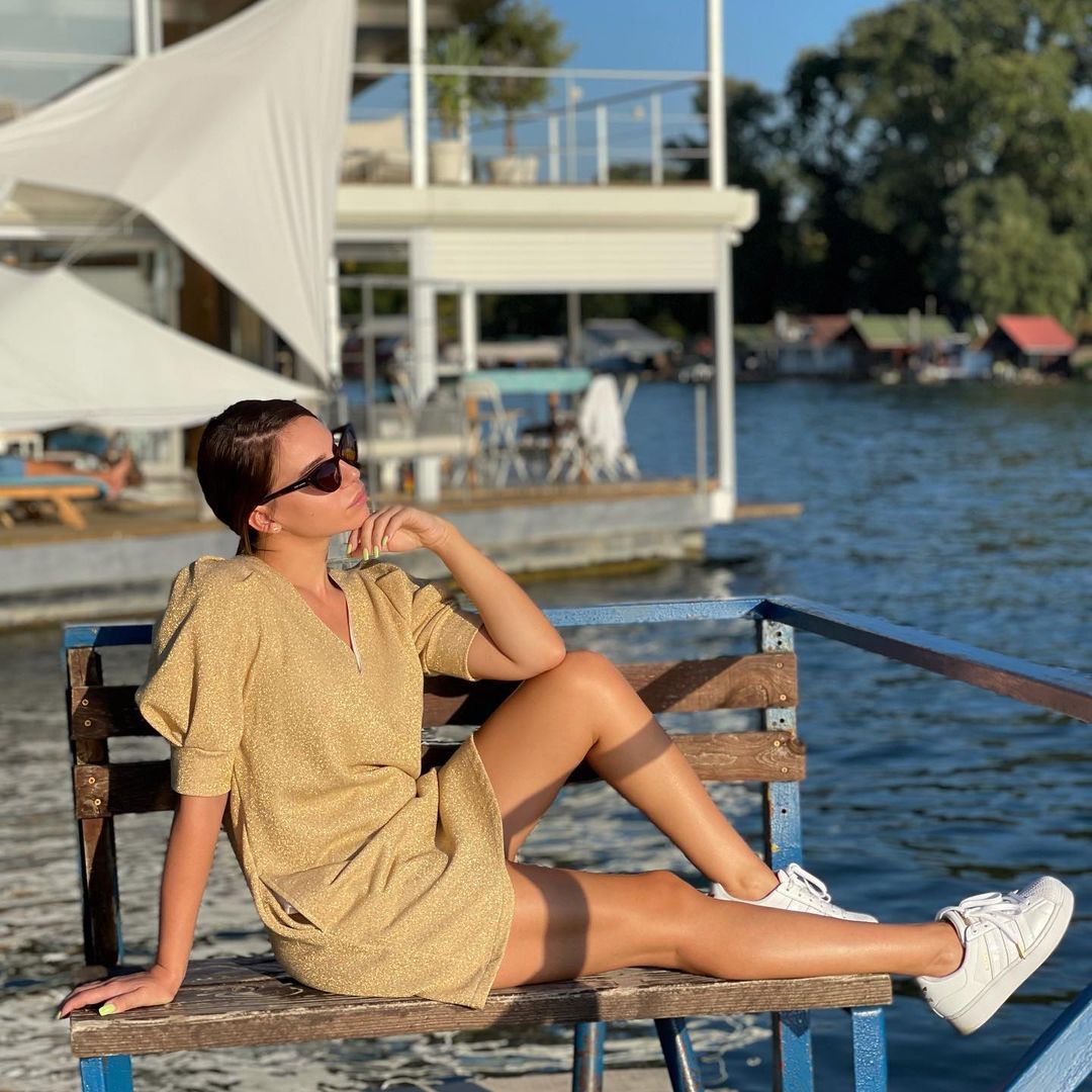 Ivana Pavković otvorila dušu o životu sa četiri muškarca, pa se dotakla prve ljubavi: "Sada smo zreliji" 6 241947542 394889115498080 4379350879999651785 n 1