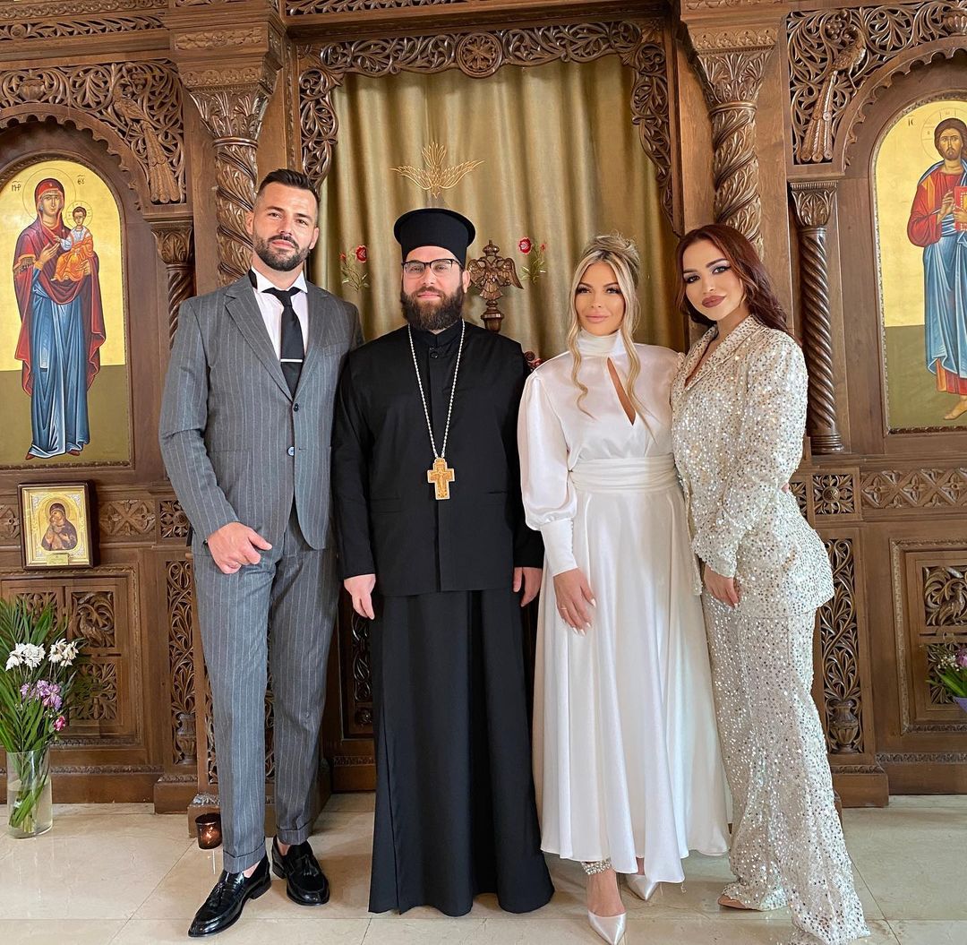 Intimna ceremonija u Dubaiju: Zvezda Granda rekla "DA" na rođendan njenog supruga (FOTO) 7 314638228 644551613989216 5456435048977412822 n