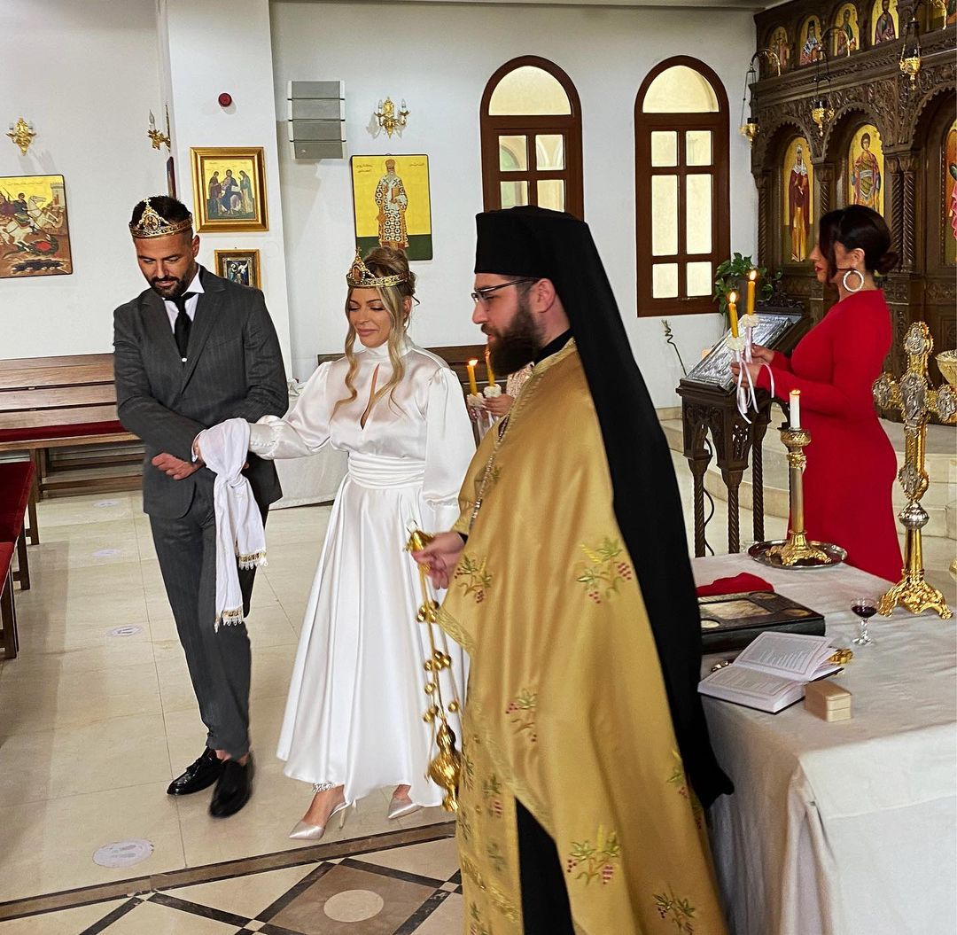 Intimna ceremonija u Dubaiju: Zvezda Granda rekla "DA" na rođendan njenog supruga (FOTO) 6 315000886 1514850399031222 1666942822402200929 n 1