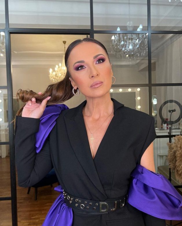 "Ne verujem onima koji pevaju o bolu a srećni su u ljubavi": Aleksandra Radović iskreno o svom životu (VIDEO) 3 Aleksandra Radovic