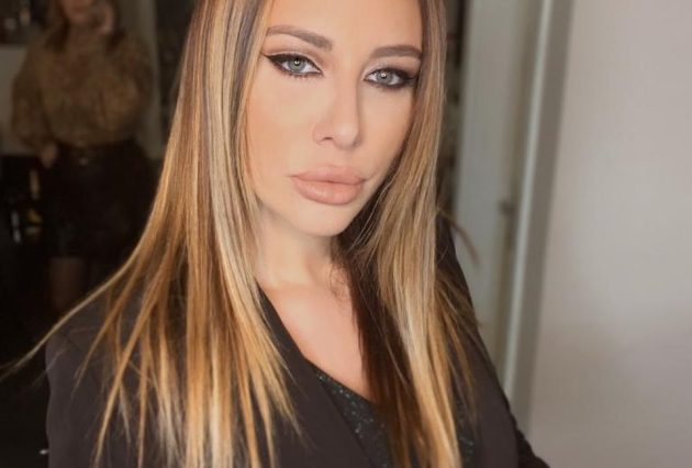 Ana Nikolic 2