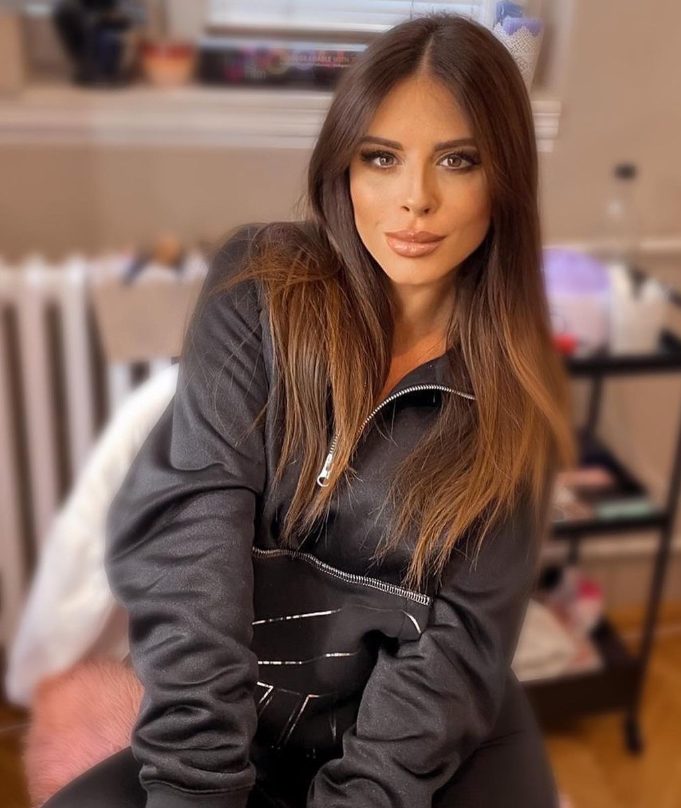 Ana Sevic 2