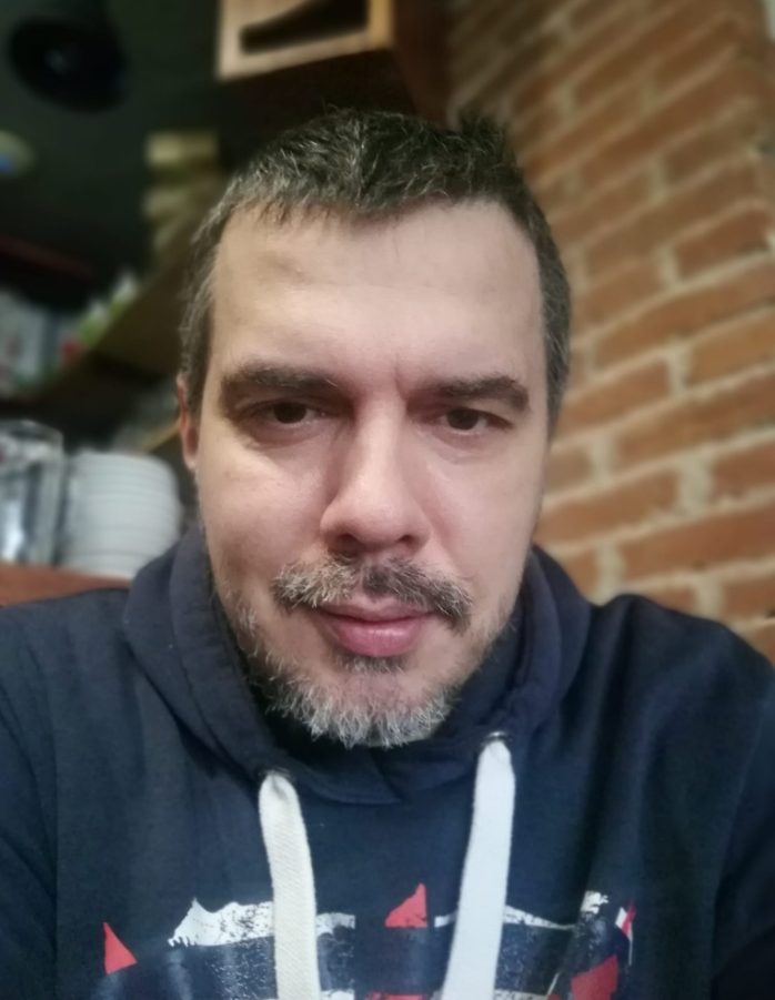 Bojan Tomovic