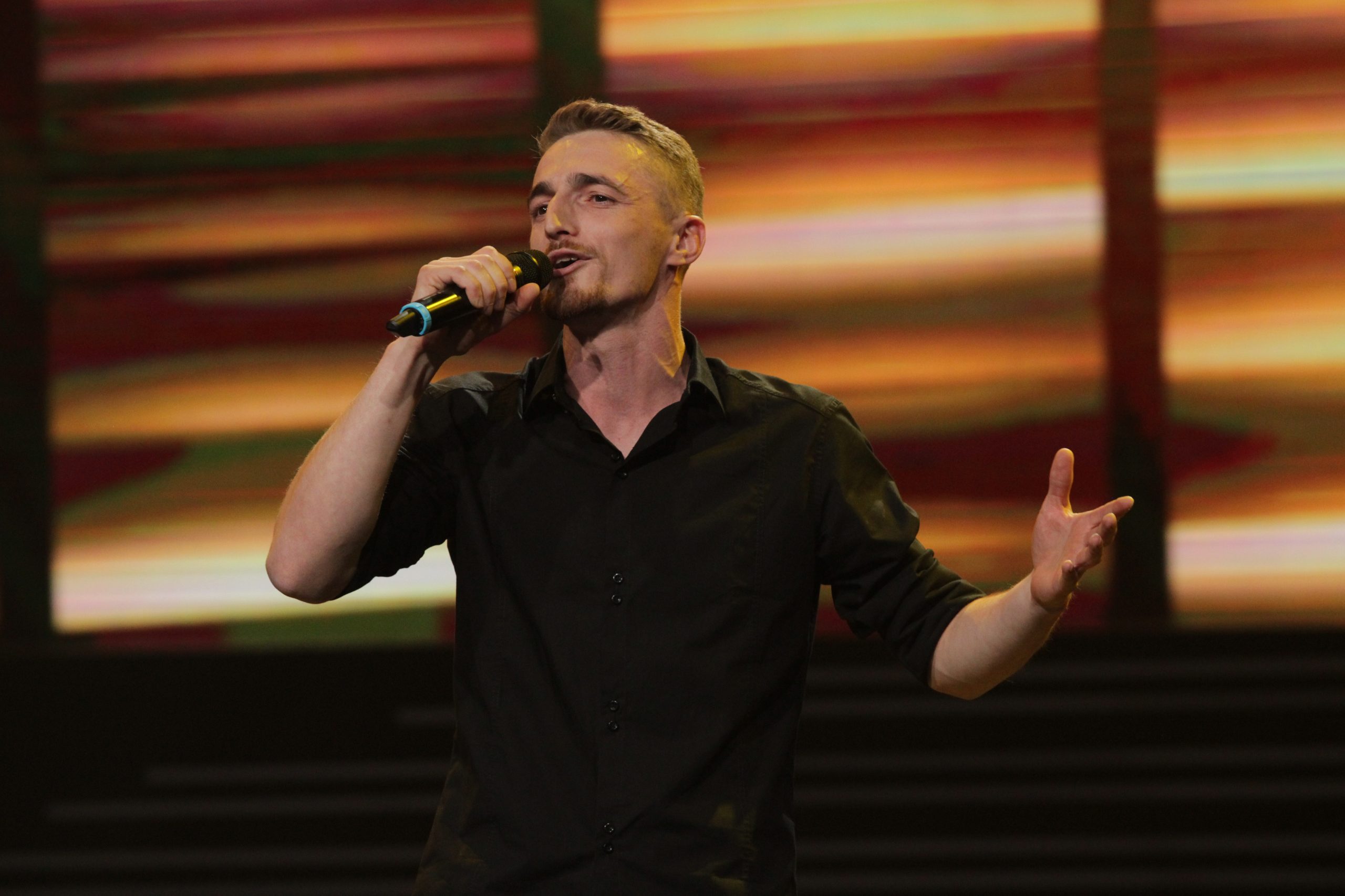 KAKAV ŠOK: Bosanac provalio koji pevač iz "Zvezda Granda" je takmičarov ROĐAK 8 IMG 4642
