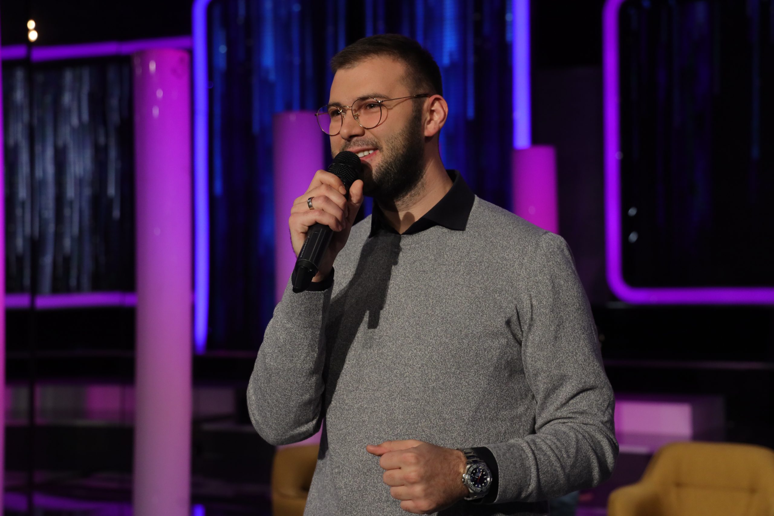Marko Gačić iskreno o estradi: "Ima puno zavisti, svako gleda sebe" 5 MARKO GACIC ASMM SNIMANJE 25102022 FOTO MUNJA 28