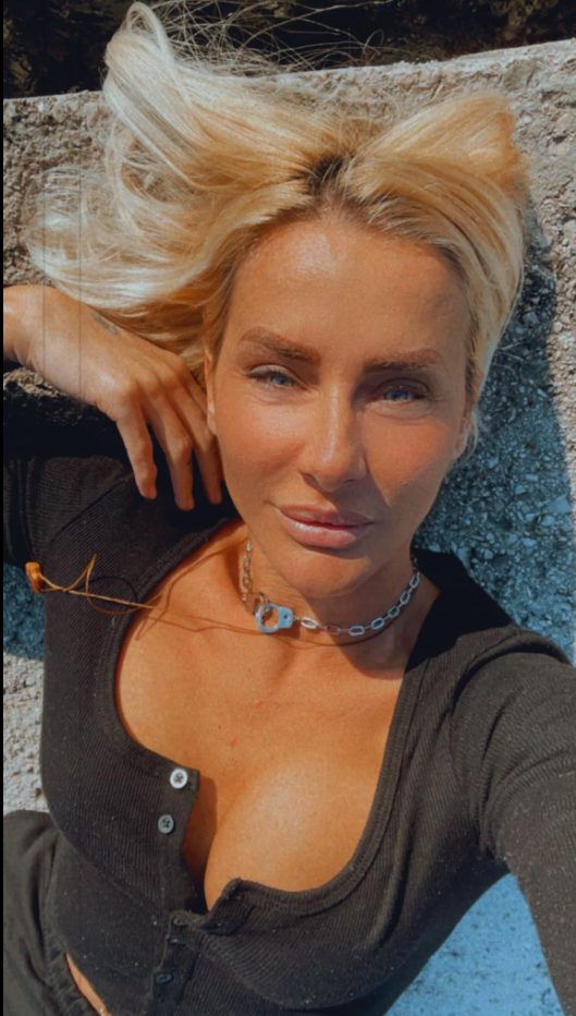 IZJAVA MILICE DABOVIĆ PODIGLA PRAŠINU NA DRUŠTVENIM MREŽAMA: "Mogla si da biraš pošteniji način da zaradiš" 6 Milica Dabovic