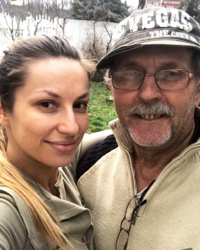 Rada Manojlovic sa tatom