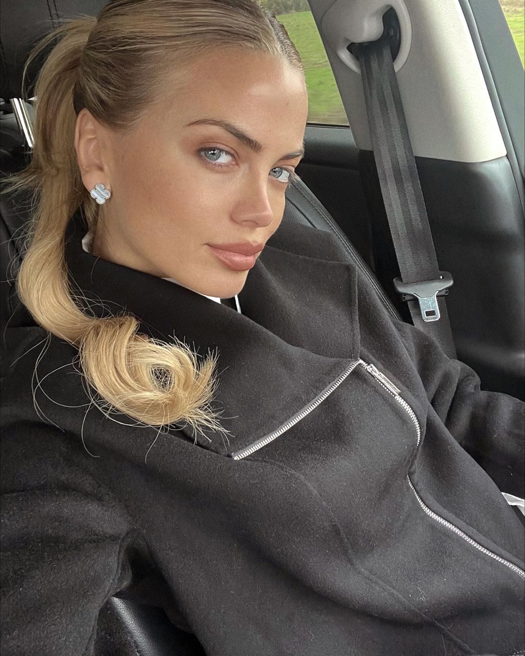 PEVAČICA POTPUNO ZBUNILA FANOVE: Šta se krije iza NOVE TETOVAŽE Milice Pavlović? 7 318782952 693348569102499 211513704352676028 n 1