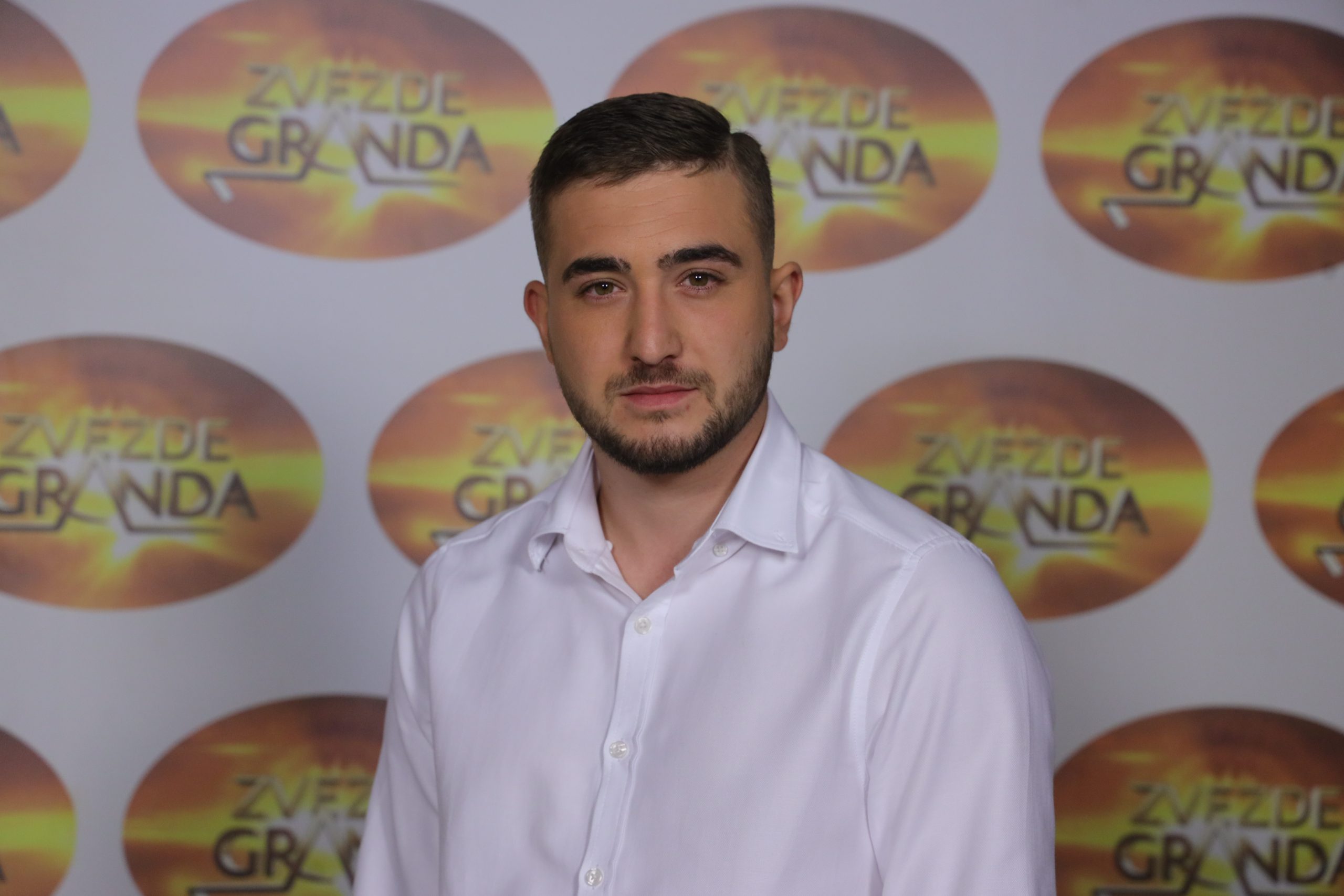 Dušan Maksimović 2 DUSAN MAKSIMOVIC 24 GOD. BEOGRAD 4