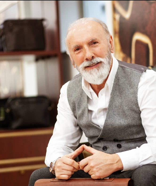 Inspirisala ga za ogroman hit! "Sponzoruša" ga ostavila i otišla u Švajcarsku, on ostao kod kuće i postao velika zvezda 7 Dino Merlin2