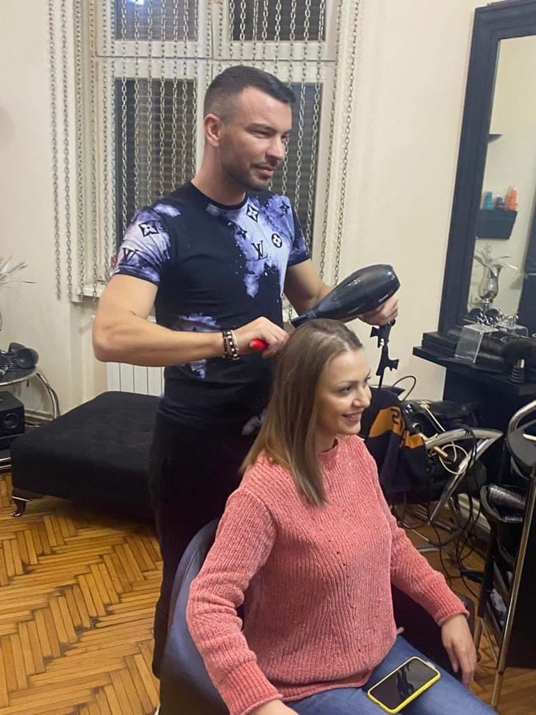 Opet promena: Ovakvu Biljanu Marković nismo očekivali, jedan muškarac je kriv za sve (VIDEO) 8 IMG 20221202 WA0001