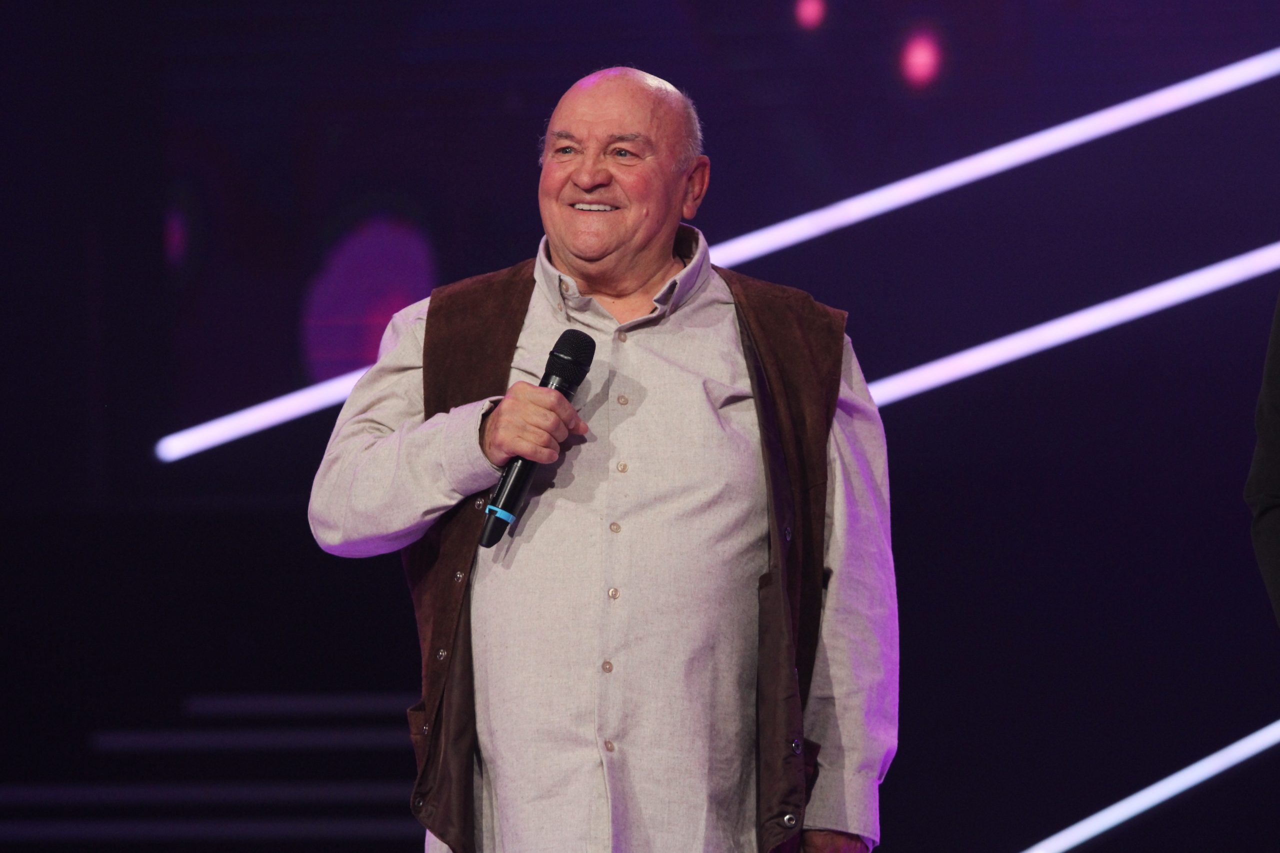 STUDIO U SUZAMA! Veteran posvetio nastup prerano preminulom sinu: "Vaš Vlada je sa ovog sveta otišao ponosan na oca" 5 IMG 0206