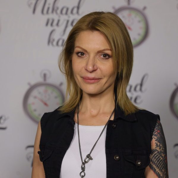 Nathalie Prijović 1 NATHALIE PRIJOVIC 47 GOD. KOVIN 2