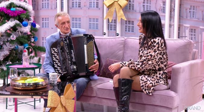 Mirko Kodić odbio da počnu sa snimanjem, voditeljka potpuno zbunjena: "Nećemo?" (VIDEO) 6 mirko k